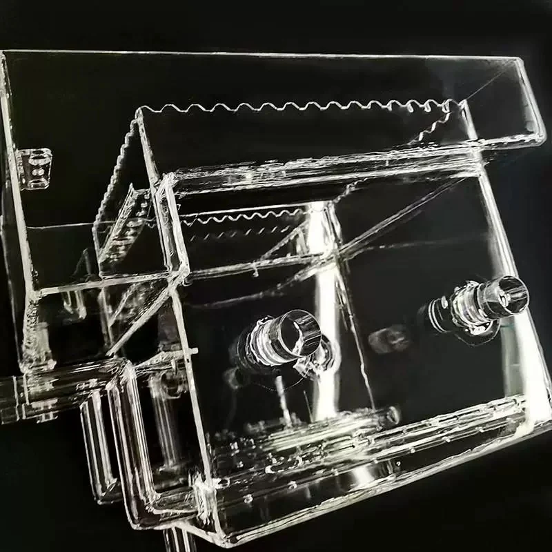 Fused silica process tank