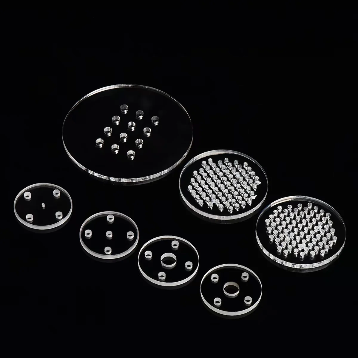 quartz-glass-plate1 Precision-drilled fused silica quartz discs and perforated plates for gas distribution and fixtures
